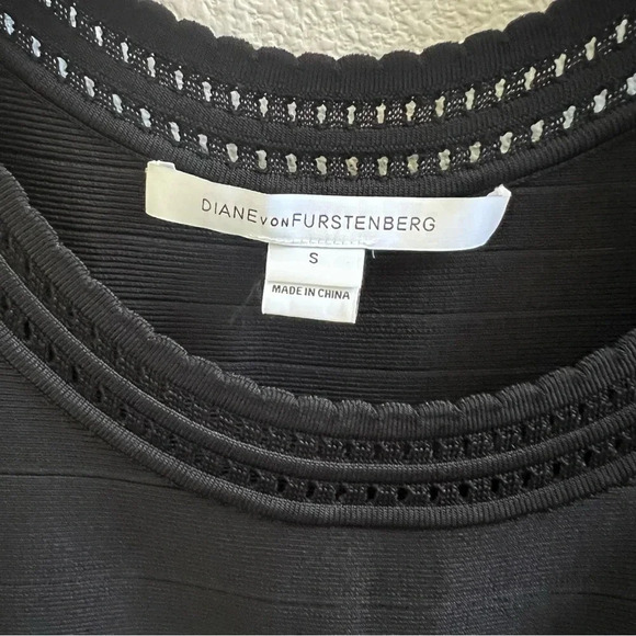 Diane von Furstenberg Perry Sleeveless Fit-and-Flare Dress - Picture 6 of 12